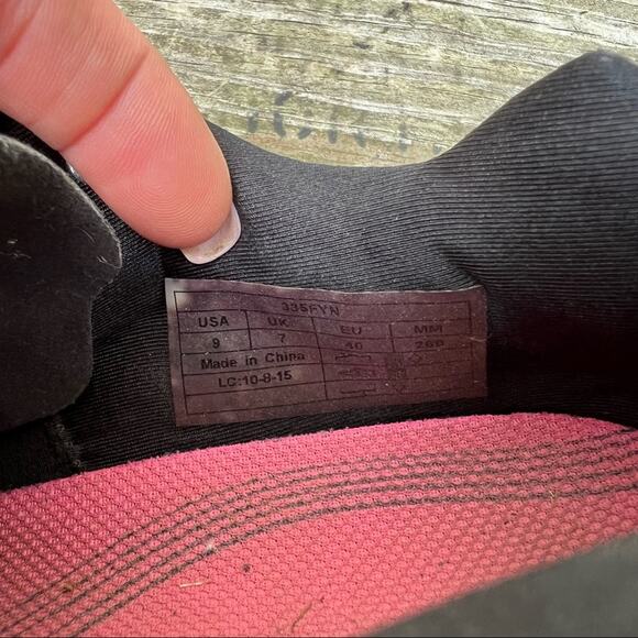 Vionic Agile Fyn Sneakers Size 9 black gray pink - Picture 8 of 8